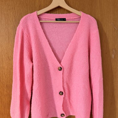 Cardigan lavorato a maglia rosa