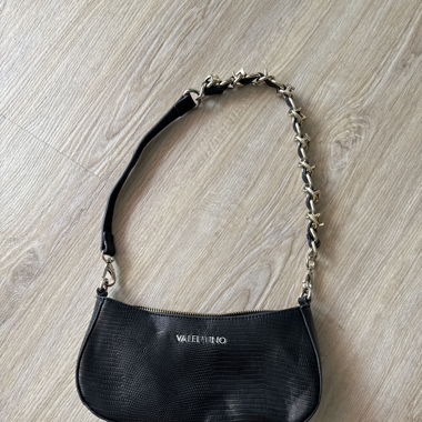 Valentino Tasche