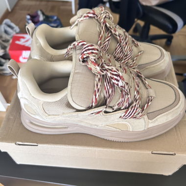 Zara Skate Sneakers