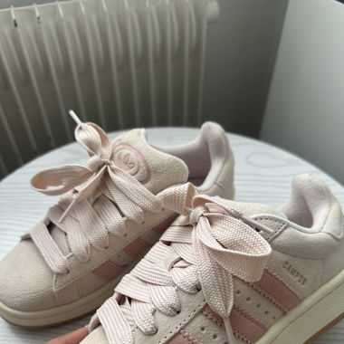 Adidas campus light pink