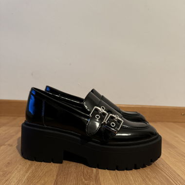 Loafers 