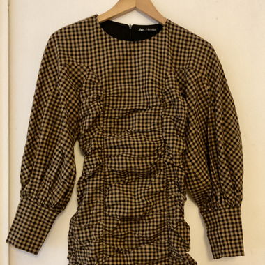 Robe à carreau Zara