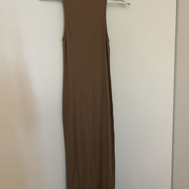 Abito Zara Marrone con Collo Alto