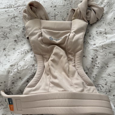 Ergobaby baby carrier