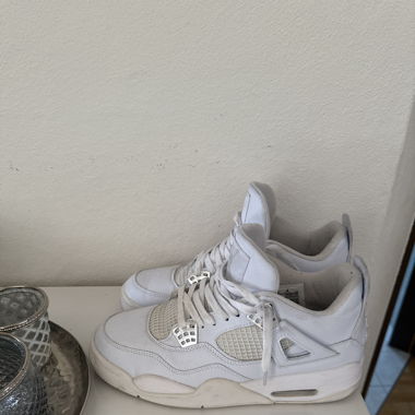 Jordan 4 “White“ Pure Money