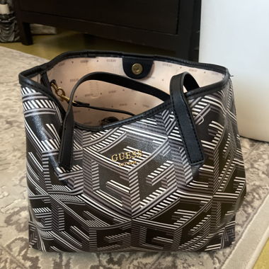GUESS Tasche