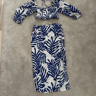 Ensemble deux pièces bleu et blanc