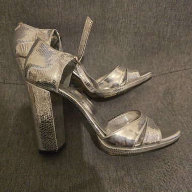 Chaussure a talon 