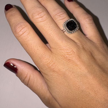 Bague et pendentif de couleur argent