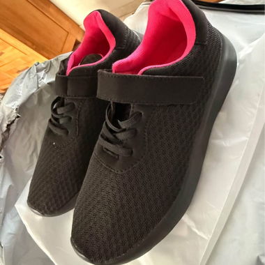 Sneaker nere