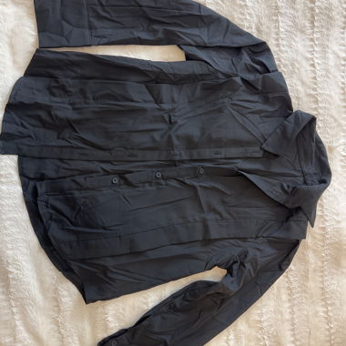 Black shirt 