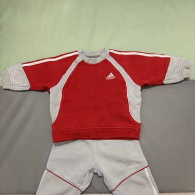 Adidas set 6-9 months