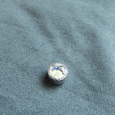 Pandora Charm fliegen 