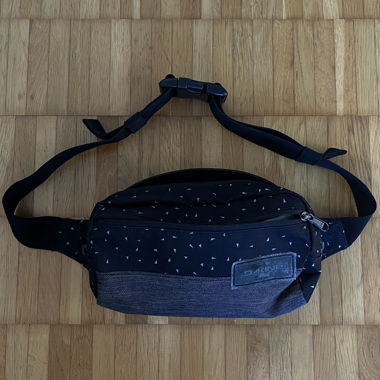 Dakine Bauchtasche