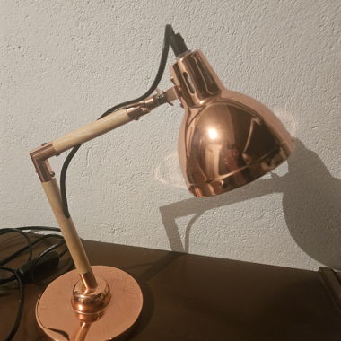 Lampada da scrivania color ottone