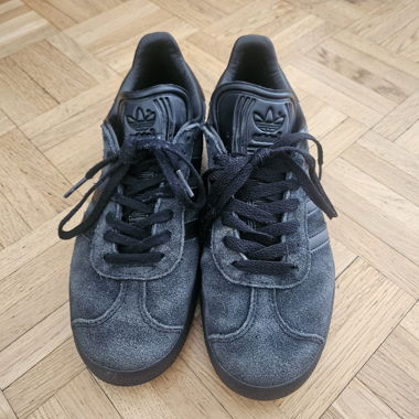 Adidas Gazelle Sneakers