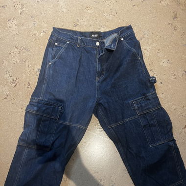 Palace Cargos