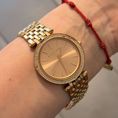 Michael Kors gold analogue watch