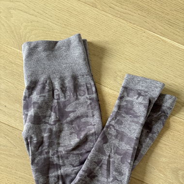 Purple Gymshark leggings