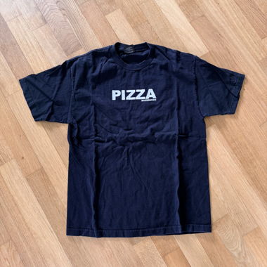 T-shirt noir PIZZA SKATEBOARDS