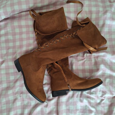 Brown lace-up knee boots