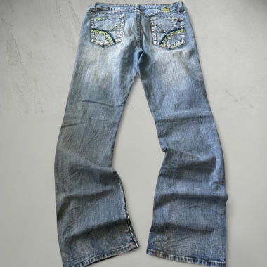 Jeans True Religion con dettagli ricamati