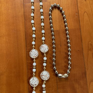 2 necklaces 
