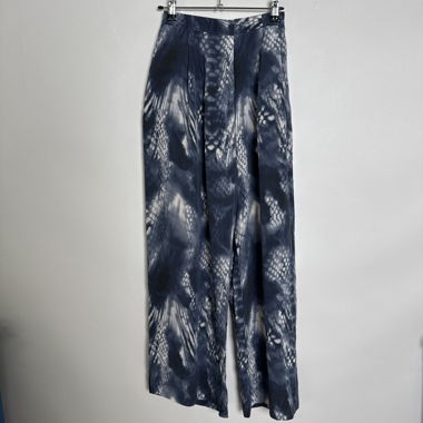 Pantaloni COS a gamba larga EUR 32