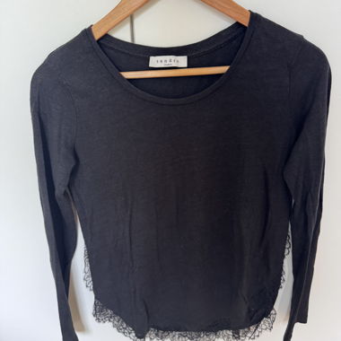 Sandro black 3/4 sleeves shirt with lace -  36