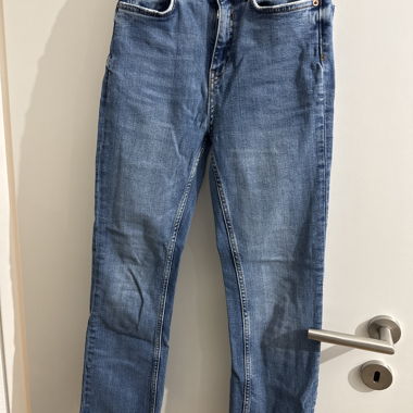 Zara-Jeans