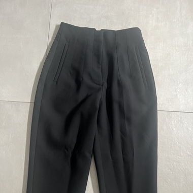 Pantaloni ZARA