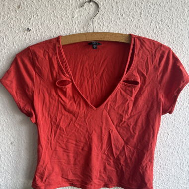 Guess red cut-out crop top size M