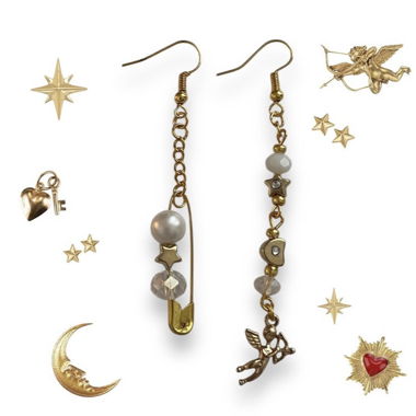 Cupid gold earrings