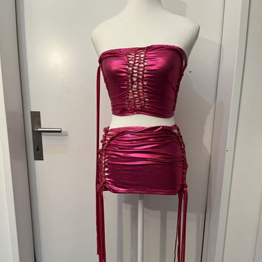 Shiny pink two-piece set 