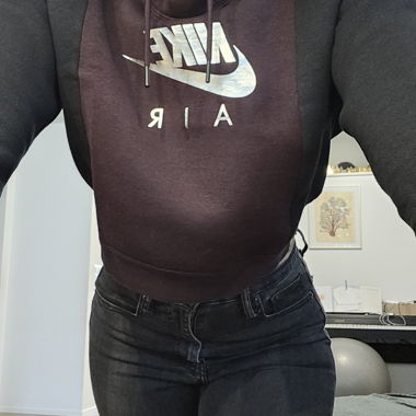 Felpa corta con cappuccio Nike