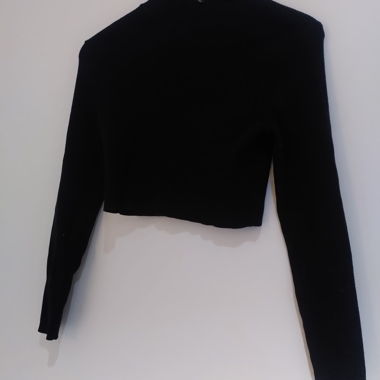 Maglione corto nero