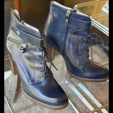 Navyboot Heel Booties
