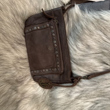 Petit sac bandoulière en cuir marron