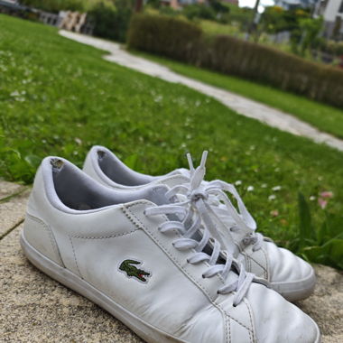 Baskets, chaussures Lacoste blanches