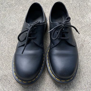 Dr. Martens 