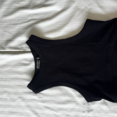 Schwarzes Tanktop