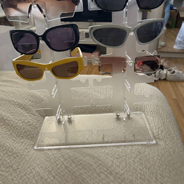 Sonnenbrillen-Set mit Display