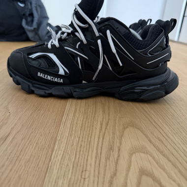 Balenciaga Tracks 