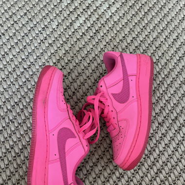 NIKE AIR FORCE 