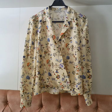floral shirt
