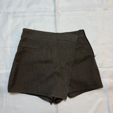 Brown skort