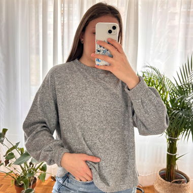 Gray sweater from Stradivarius