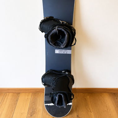Snowboard mit Bindungen 159 cm