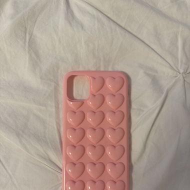 SHEIN HEART CASE PINK IPHONE 11