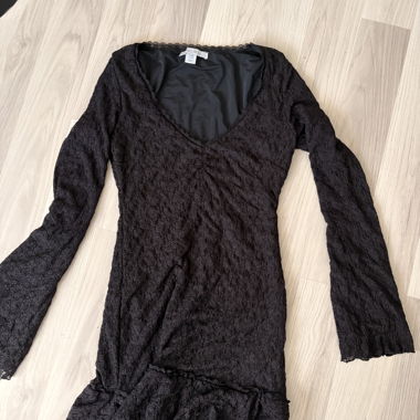 Miniabito in pizzo nero